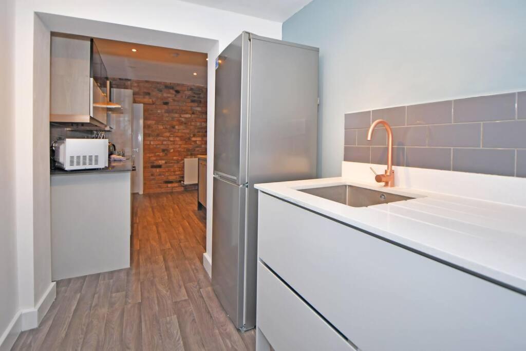 Lyndale House - By Sigma Stays Crewe Eksteriør billede